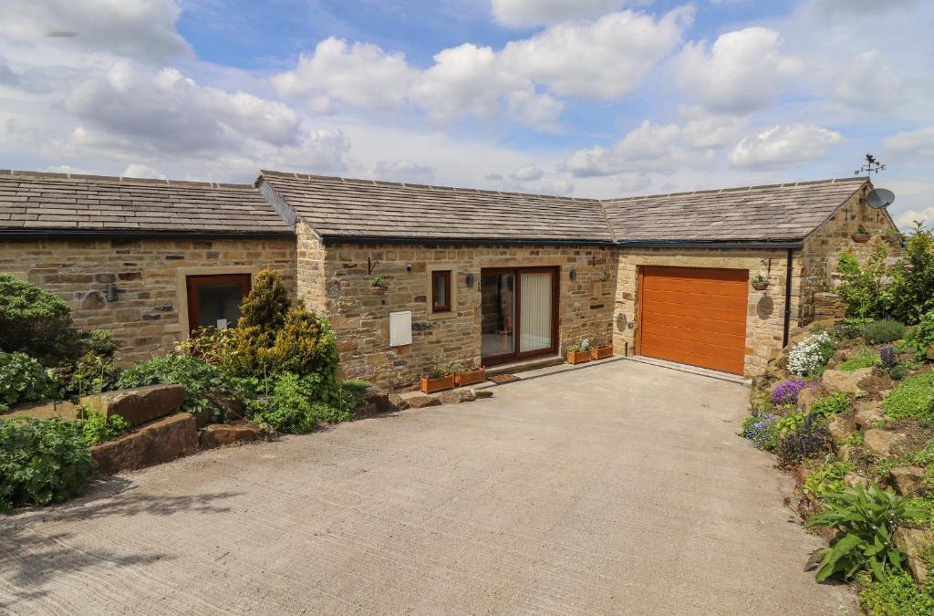 Barkisland House | Moorbottom Stables