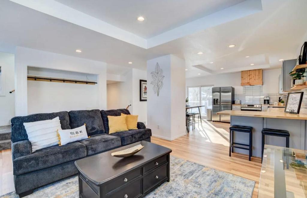 Moorhead House | Moorhead Home Rental Near Downtown Fargo
