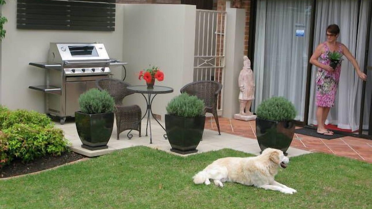 Batehaven Apartment | Moptops Apartment Batemans Bay
