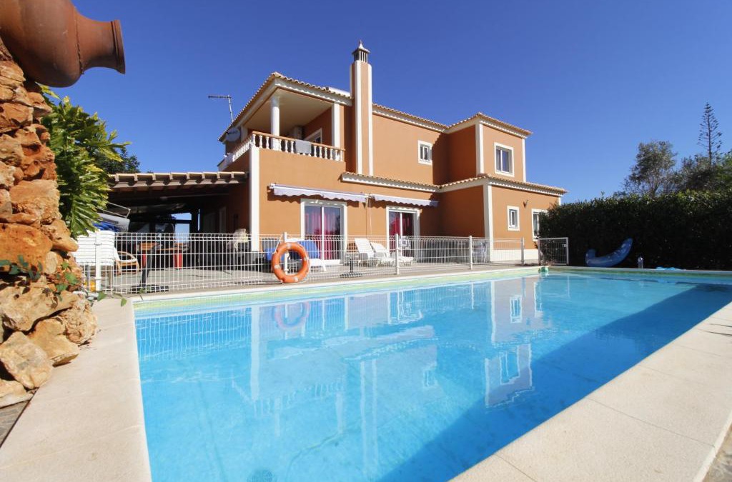 Silves House | Moradia Vila Pedra
