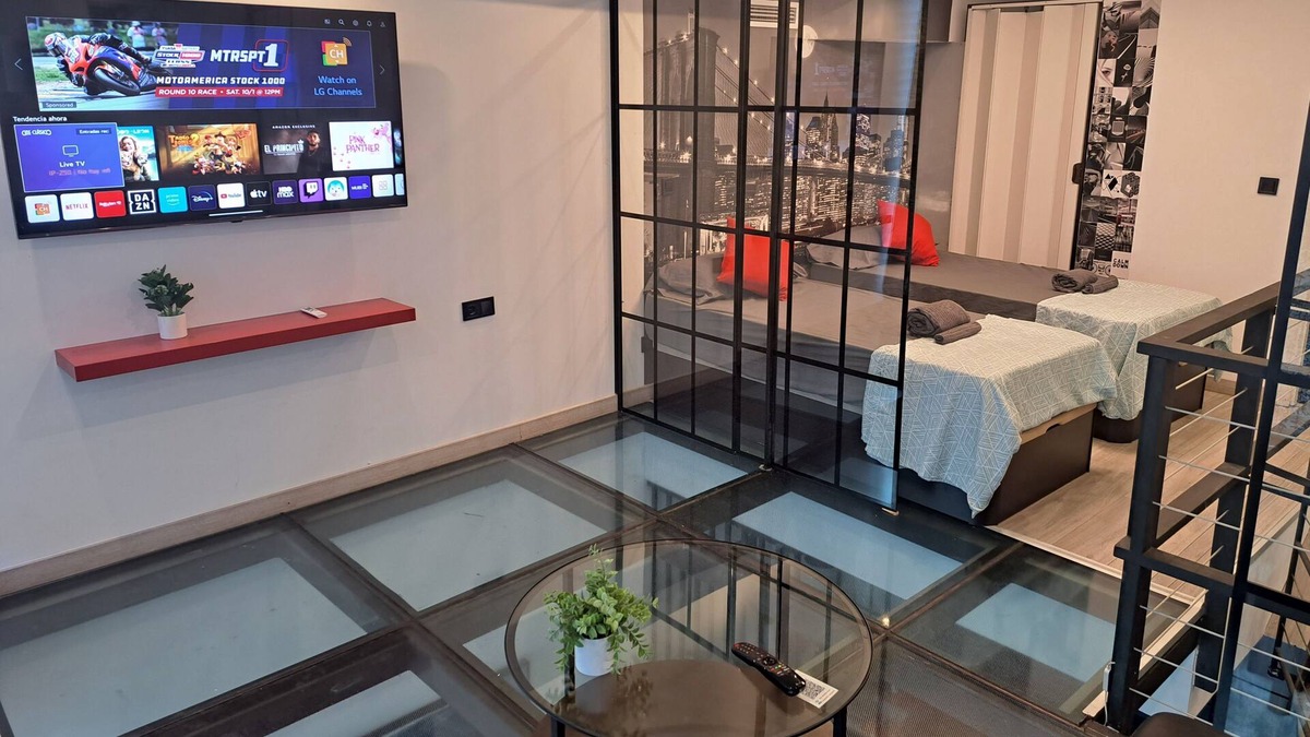 Las Tablas Apartment | Moraleja Suite 10 minutes from the Airport