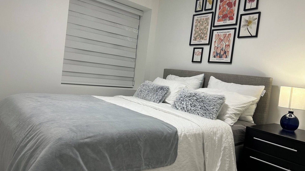 Willoughby House | Morden&Cozy 2B1B suite near Langley enent