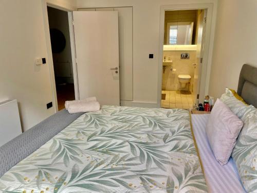 Grand Canal Dock Apartment | Mordern Apartment in Dublin City Centre