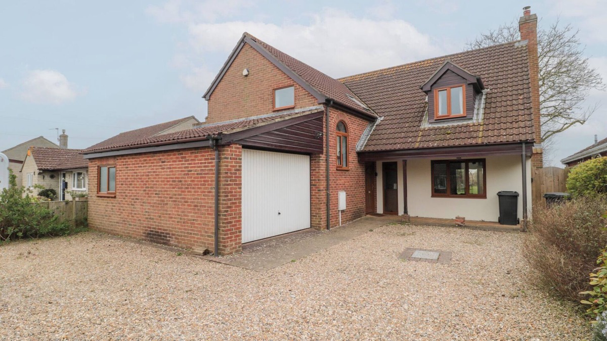 Middlezoy Cottage | MORGAN HOUSE, pet friendly, country holiday cottage in Middlezoy