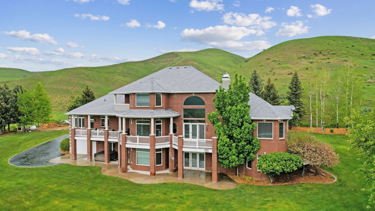 Morgan County House | Morgan View Manor W/9 Bedrooms