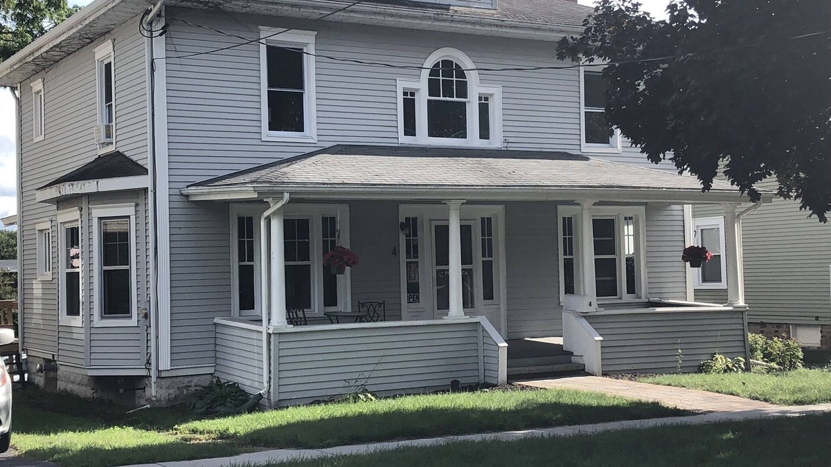 Baldwinsville House | Morris House At Mohegan Manor