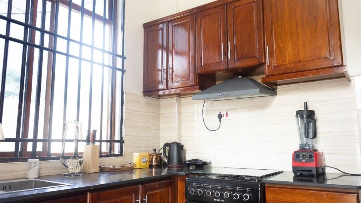 Dar es Salaam Hotel | Morris Multi