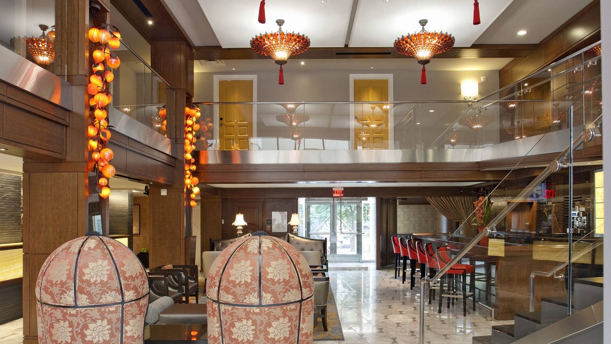 Mount Vernon Square Hotel | Morrison Clark Historic Inn