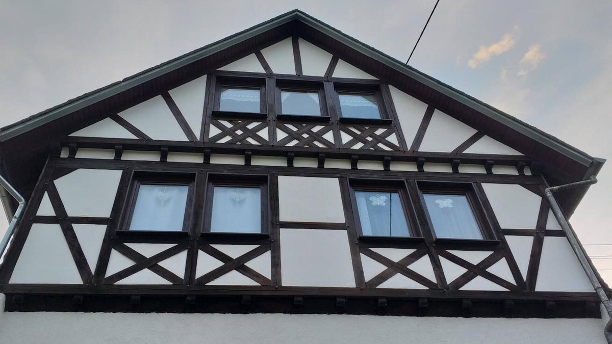 Sankt Aldegund House | Moselina Gastezimmer und Ferienwohnung