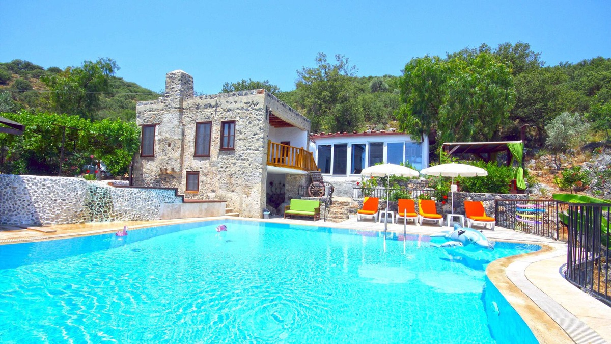 Karadere Villa | Most Attractive 2BR Villa With private pool Fethiye Villa 1000