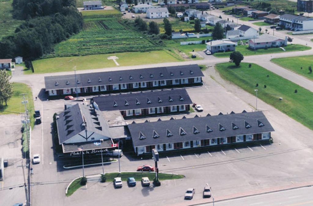 Sainte-Anne-des-Monts Hotel | Motel à la Brunante