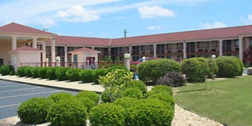 Abbeville Hotel | Motel 6 Abbeville, AL