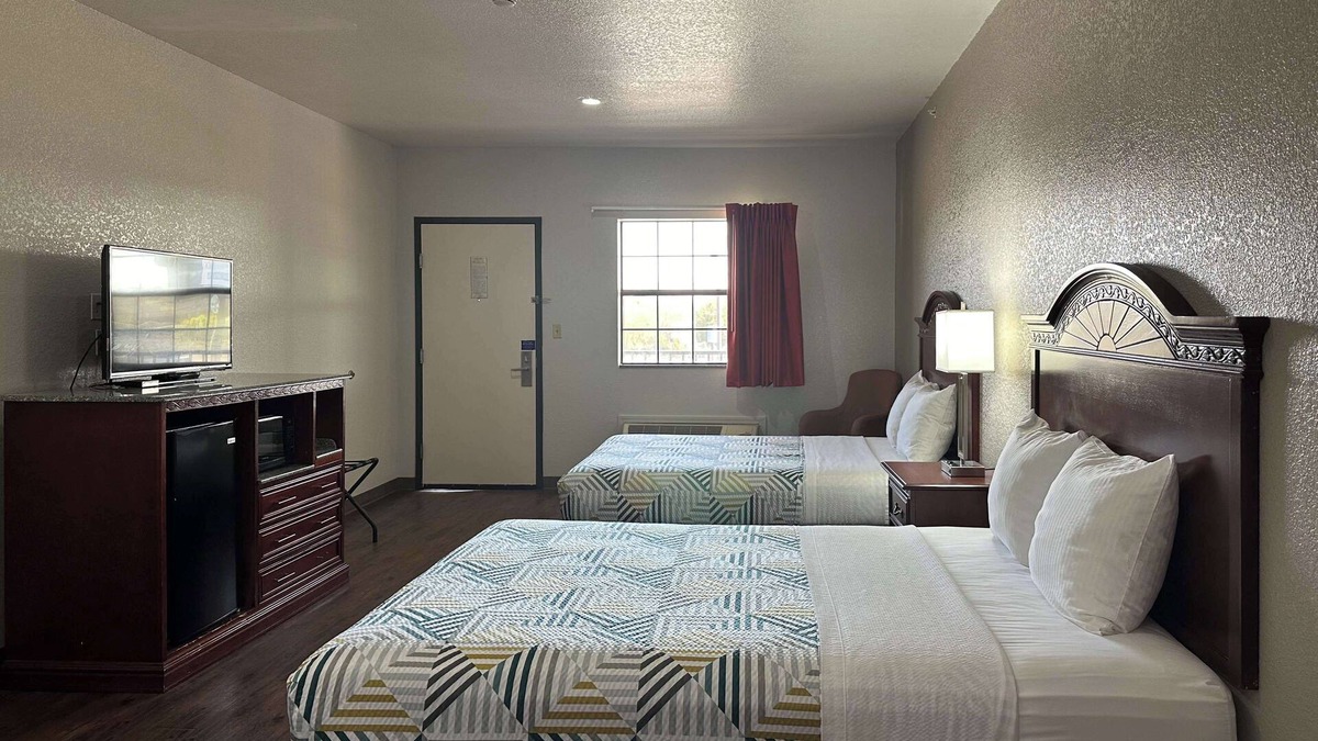 Atoka Hotel | Motel 6 Atoka, OK