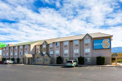 Bernalillo Hotel | Motel 6-Bernalillo, NM