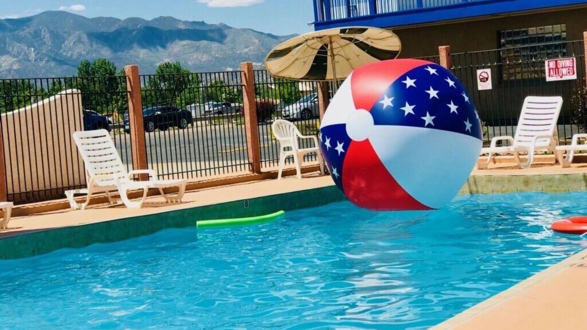 Canon City Hotel | Motel 6 Canon City, CO