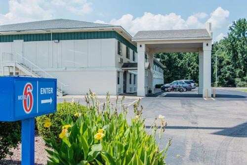 Hope Hotel | Motel 6-Hope, AR