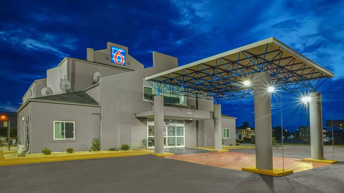 Montgomery Hotel | Motel 6 Montgomery, AL - Airport