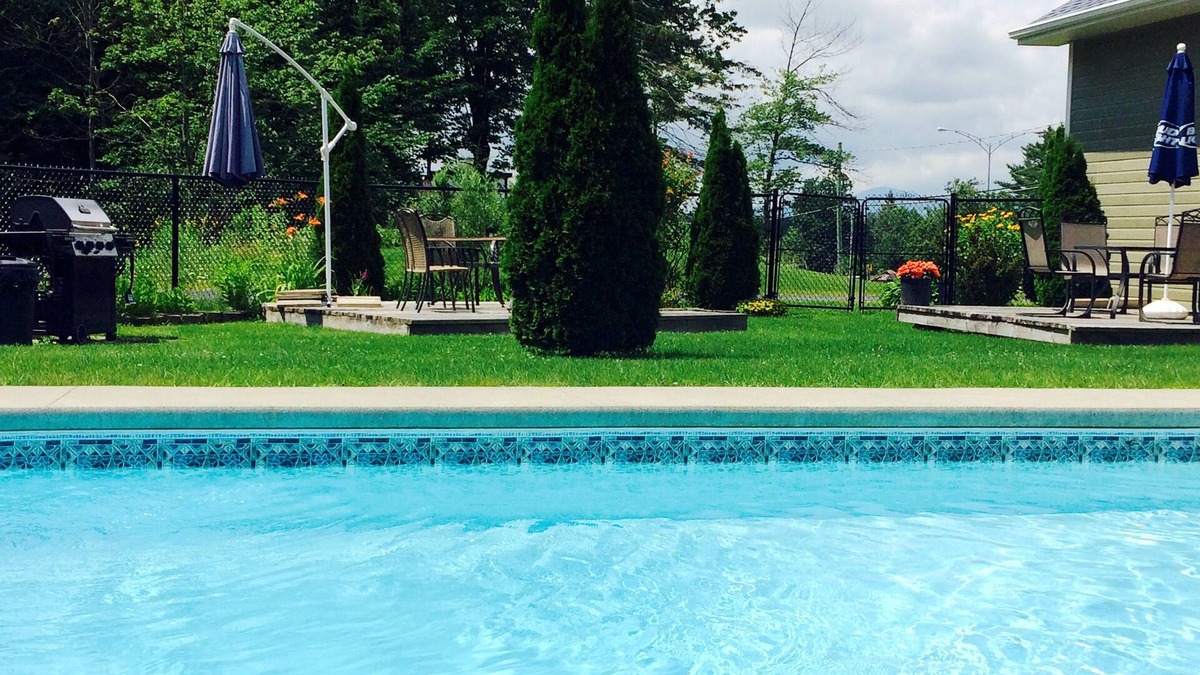 Sherbrooke Hotel | Motel des Cèdres