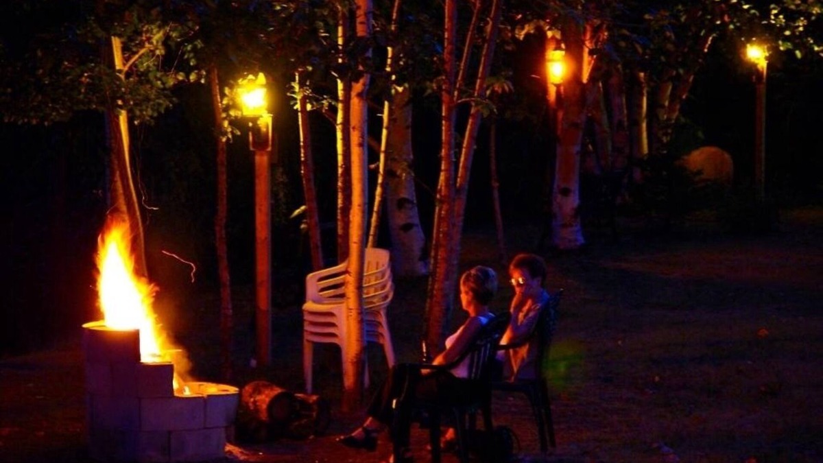 Baie-St-Paul Hotel | Motel Des Cascades: Room with 2 Large Queen-Size Beds