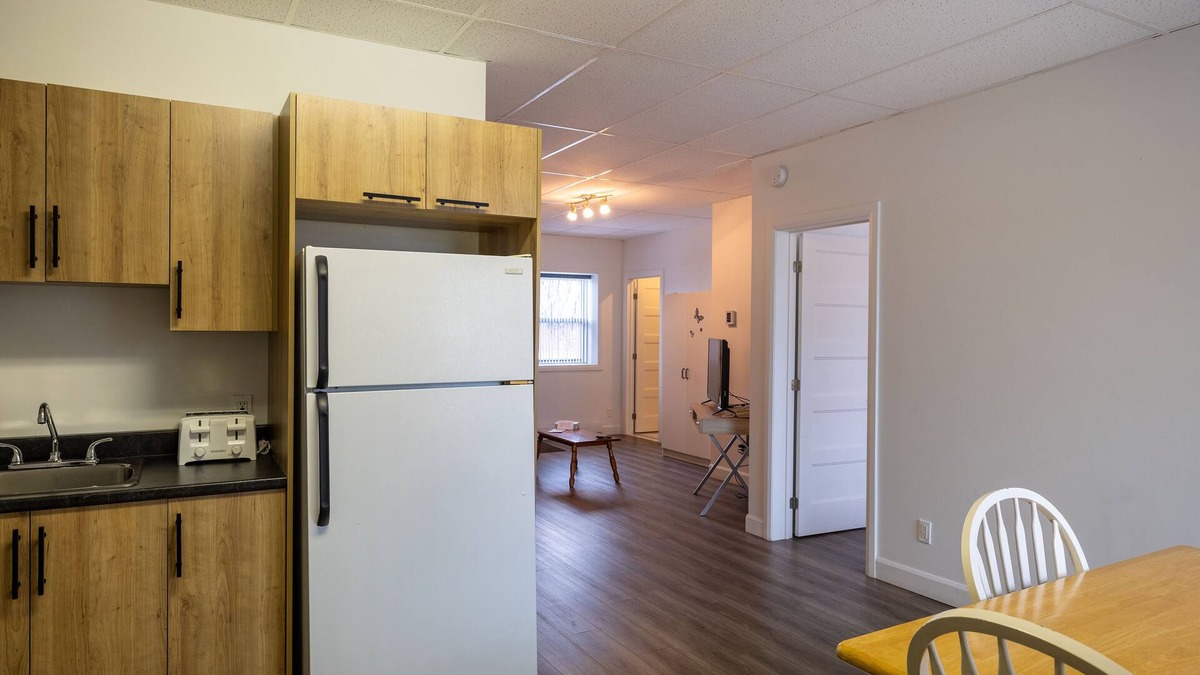 Ste Anne de Beaupre Hotel | Motel et Condo Chez Charley