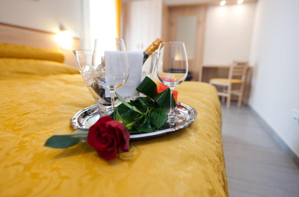 Fratta Polesine Hotel | Motel Karibe