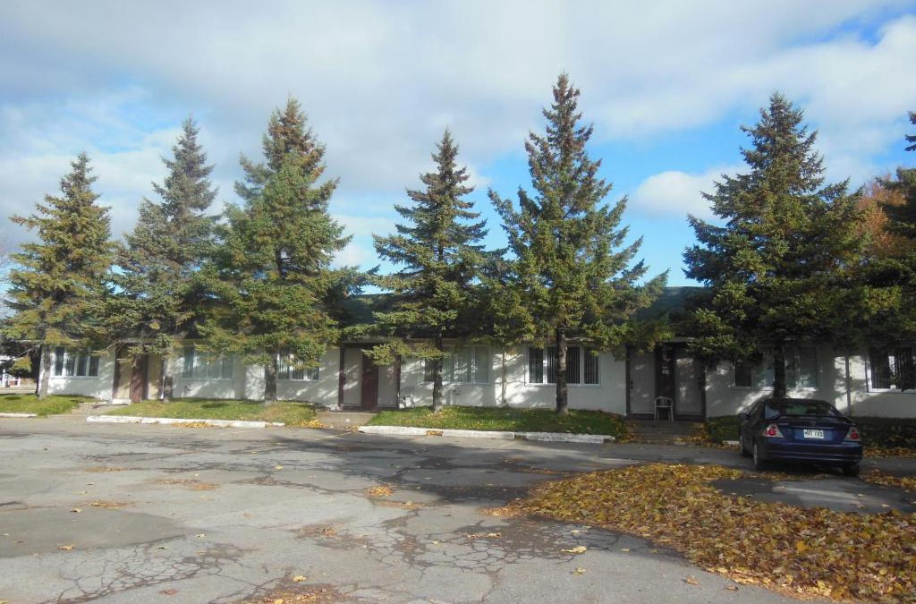 Pointe-aux-Trembles Hotel | Motel Le Paysan