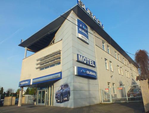 Wlochy Hotel | Motel Subaru