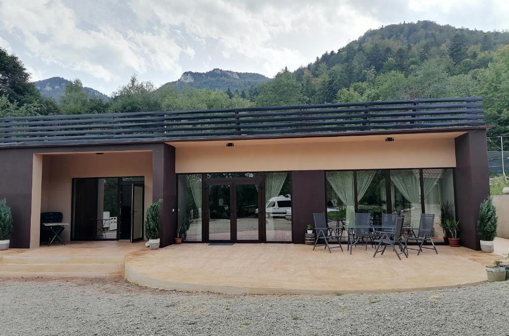 Bran House | Motorom