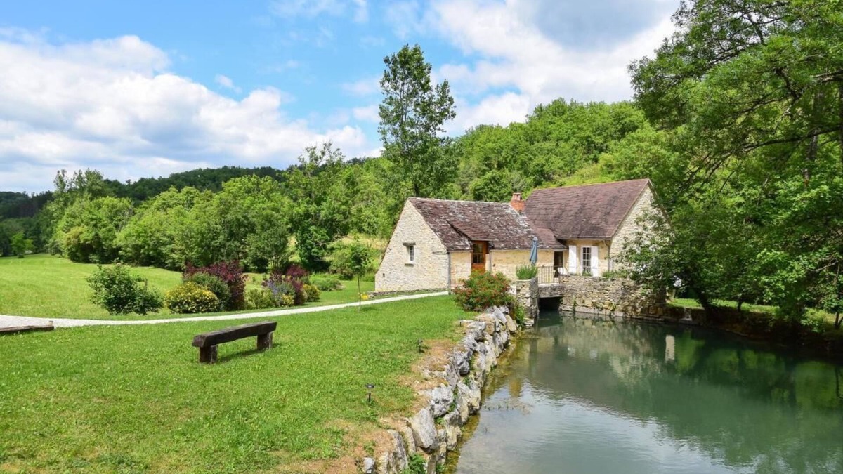 Peyrilles House | Moulin d'auriol - PEYRILLES