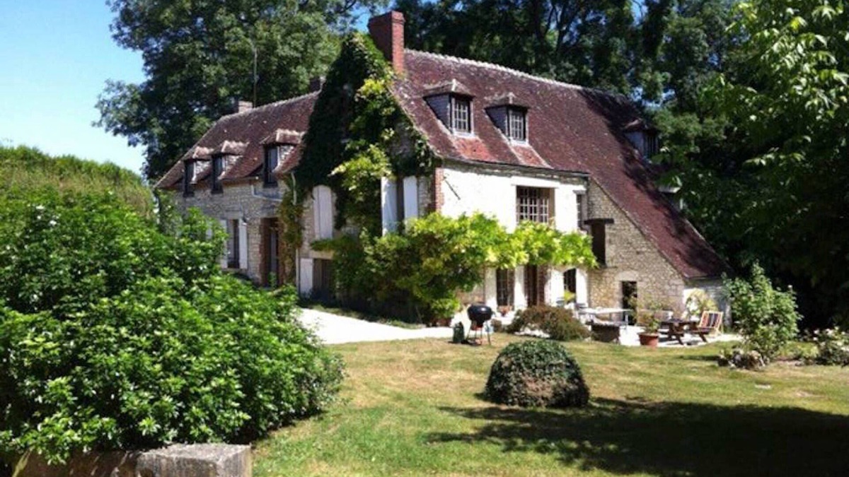 Neuvy-Sautour House | Moulin de Fourtin, Swimming pool and Tennis court in Neuvy Sautour