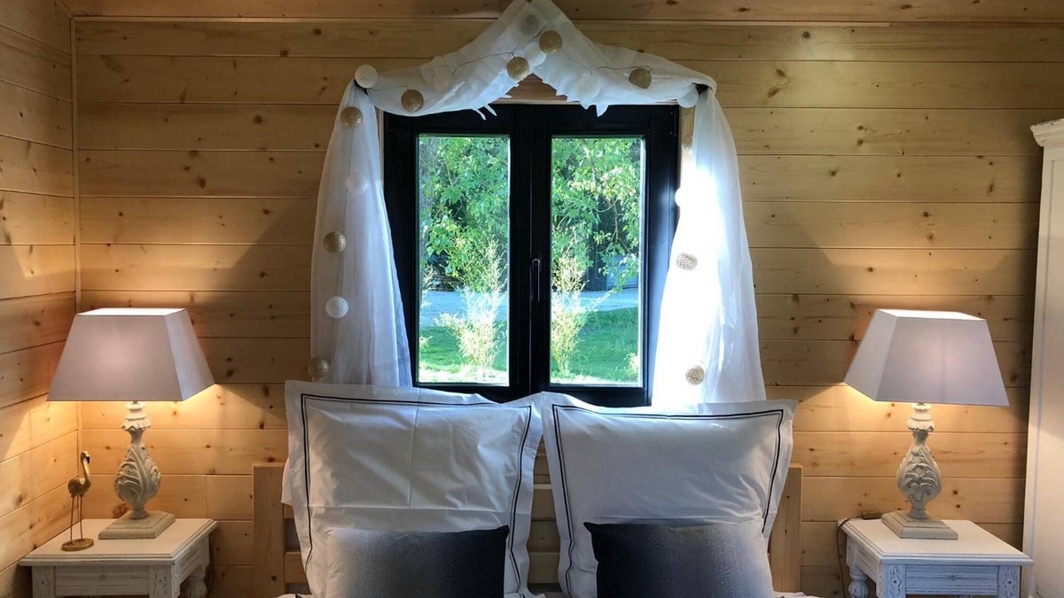 Sache House | Moulin de la Chevriere