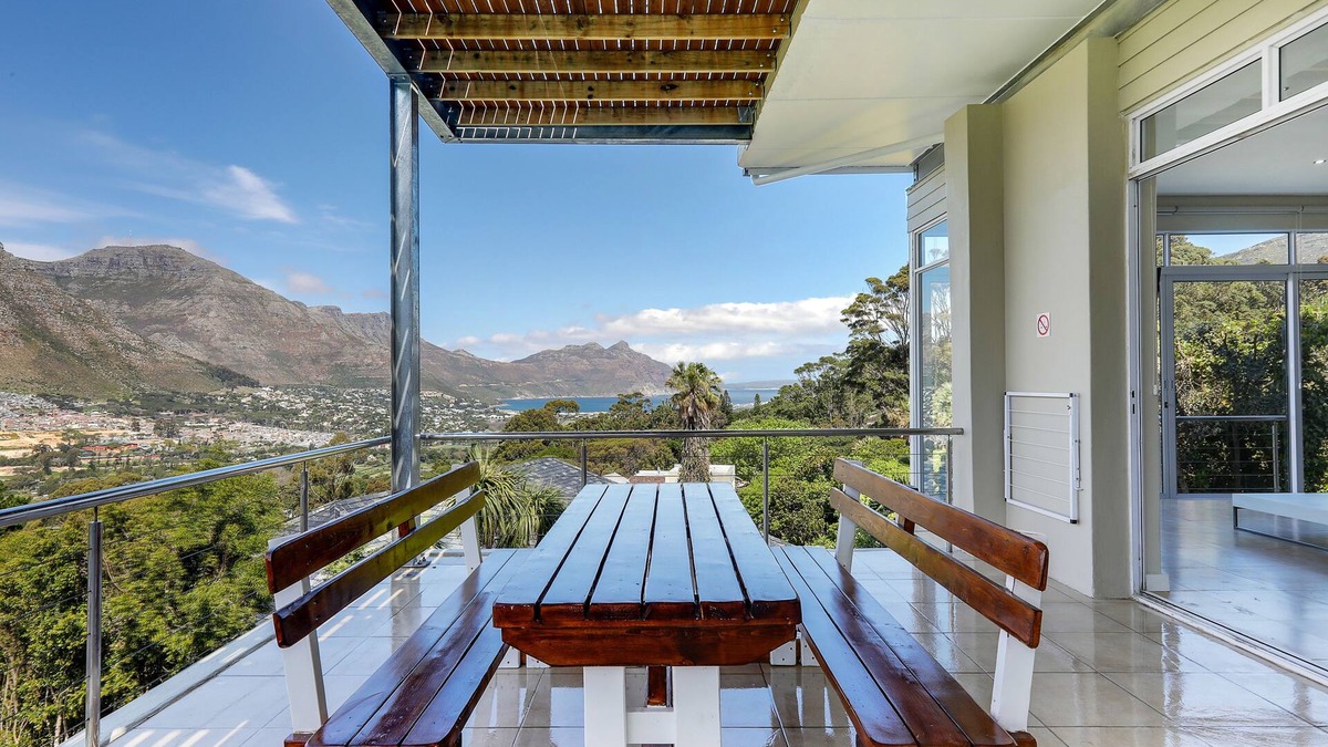 Hout Bay Apartment | Mount Bay