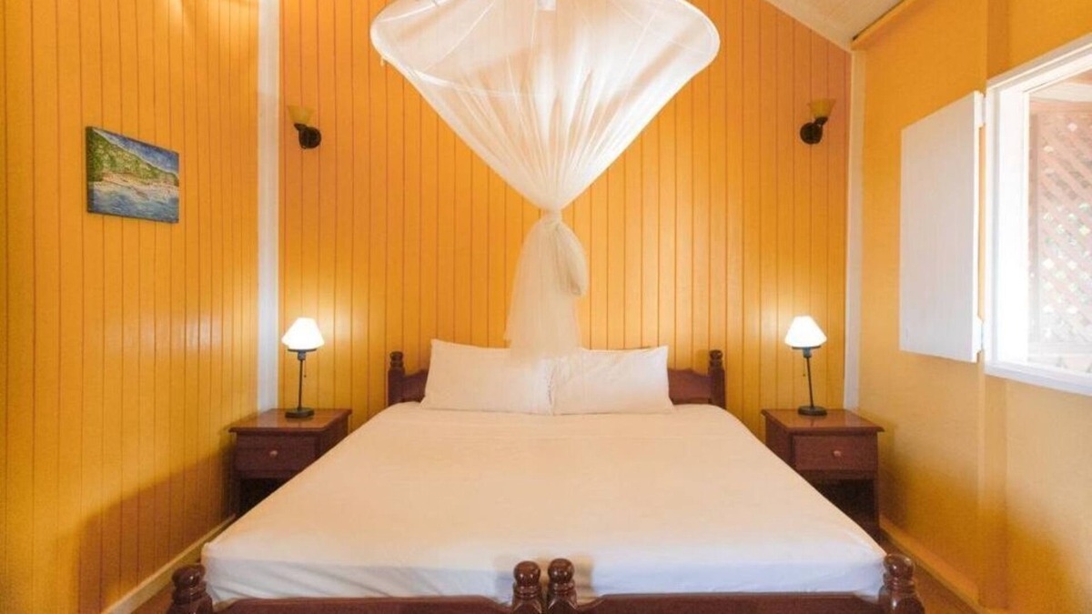 Victoria Villa | Mount Edgecombe Boutique Hotel - Nutmeg Suite 3