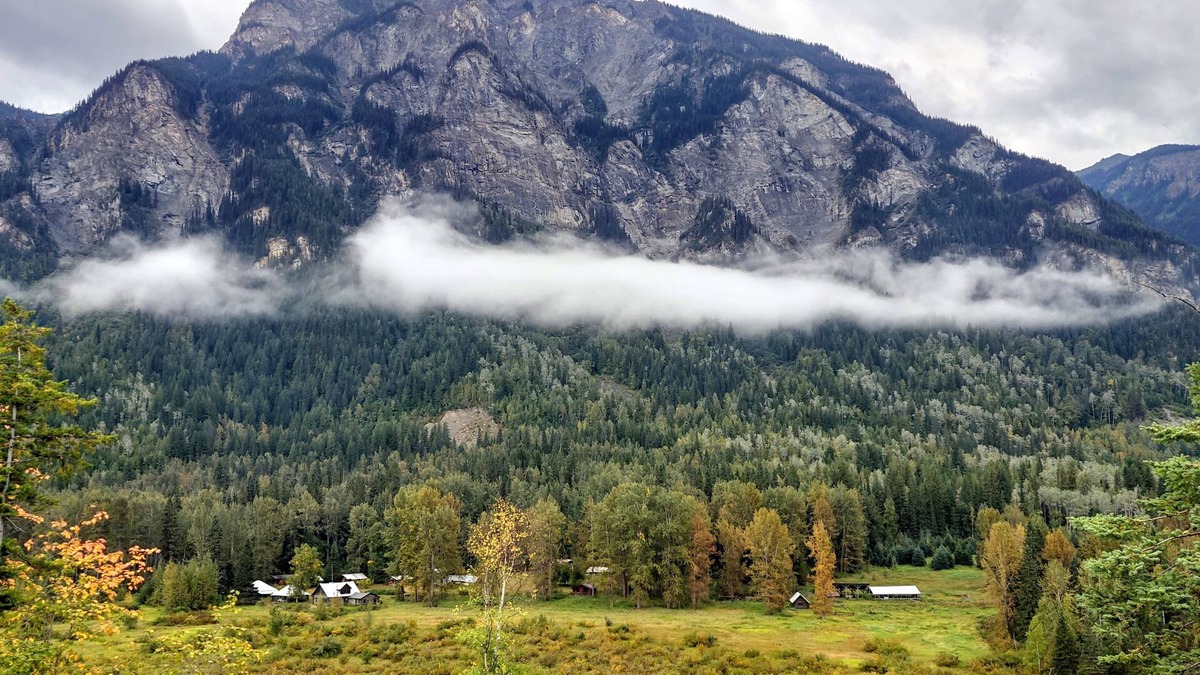 Mount Robson House | Mount Robson Luxury Cabin