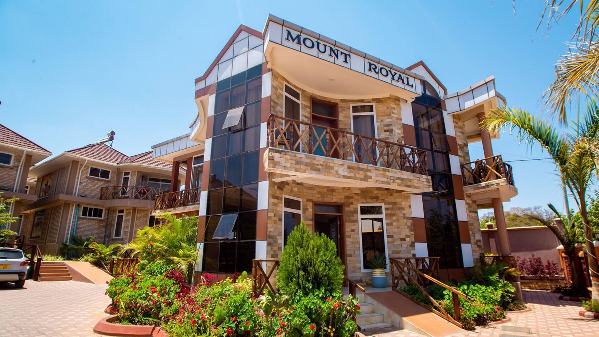 Bouvet Island Hotel | MOUNT ROYAL VILLA HOTEL