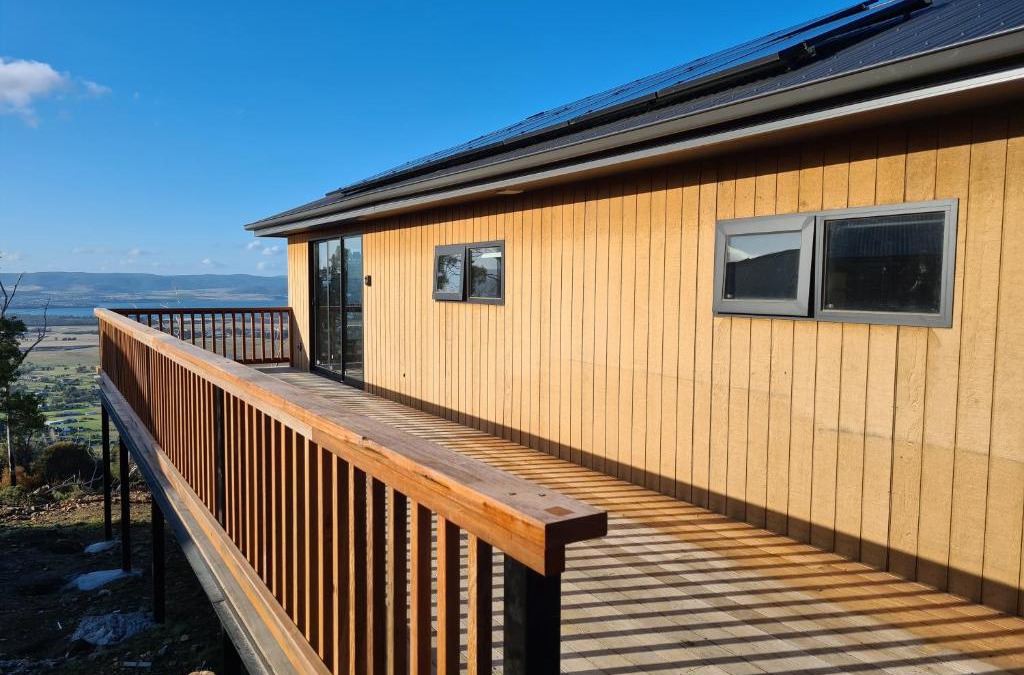 Mount Rumney House | Mount Rumney Escapes - 3 Seaview Wombat House
