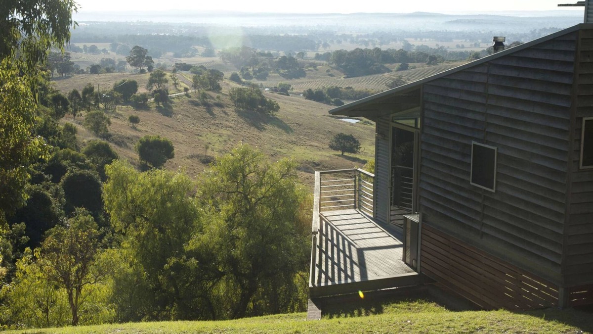 Mount View Cabin | Mount View Lodges - Hunter Valley - 3 Bed