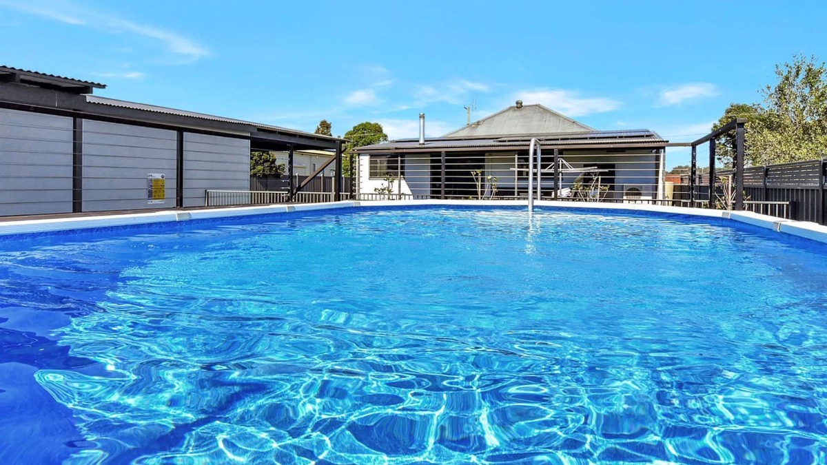 Cessnock House | Mount View Vista with Private Pool