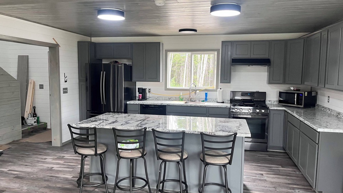 Willow Creek House | Mountain View House