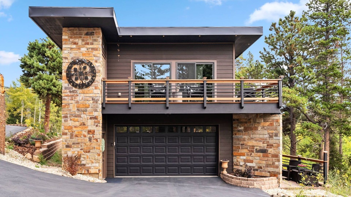 Black Hawk House | Mountain 1-BD Near Black Hawk with Hot Tub and Views