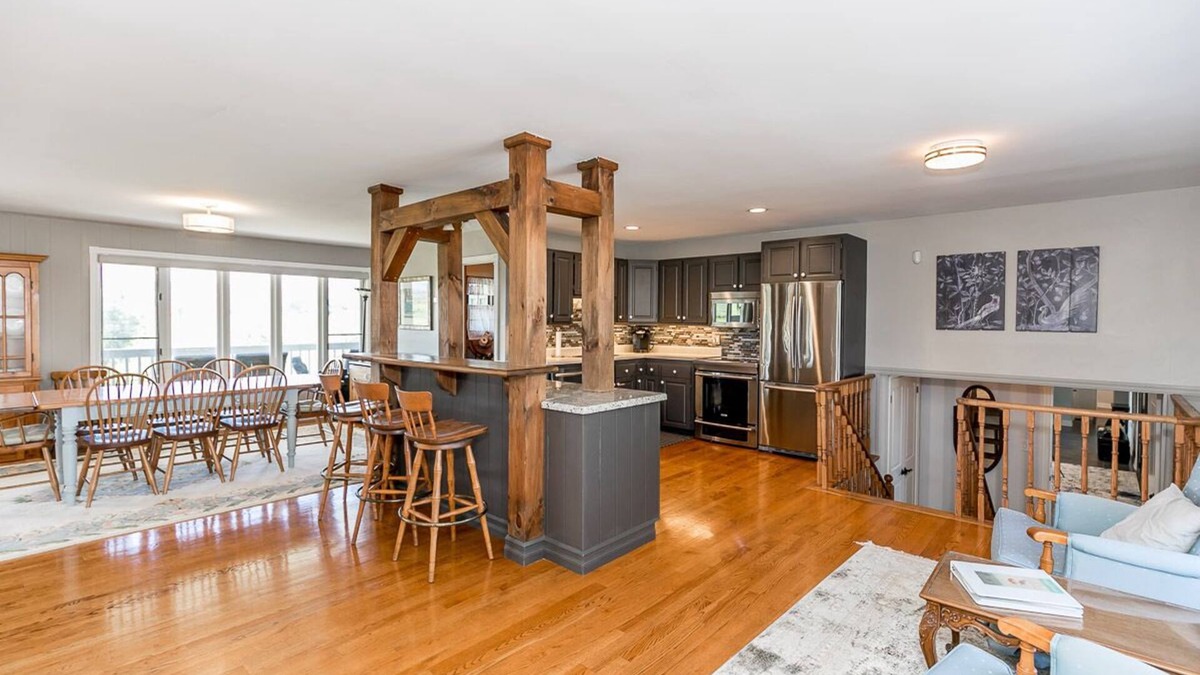 Creemore House | Mountain Ash Farm Country Manor