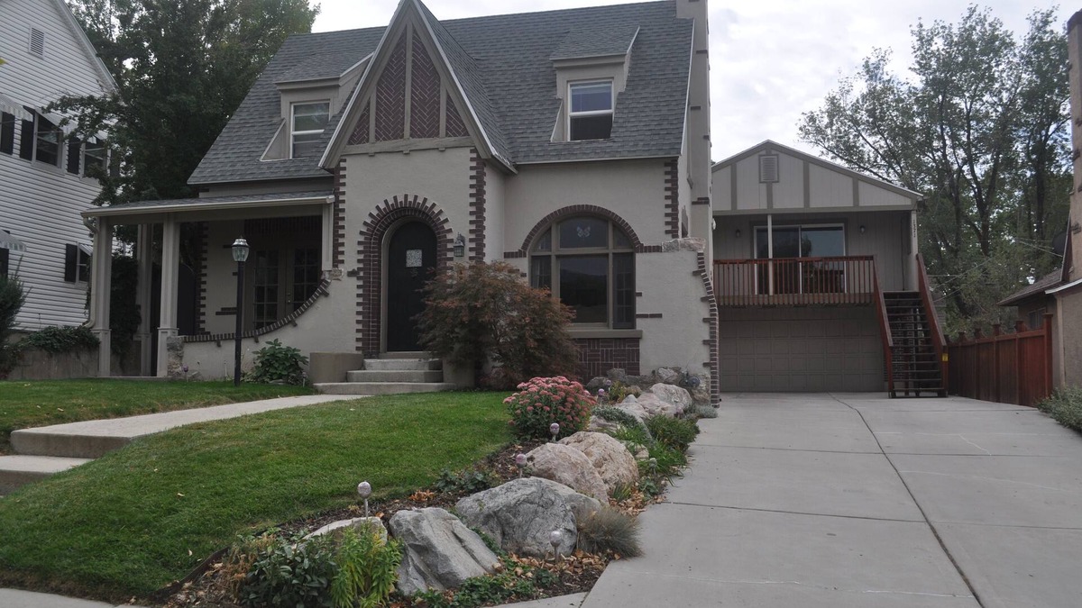 Ogden Apartment | Mountain Bench Guest Apartment W/2 Balconies Ogden's Historical East bench
