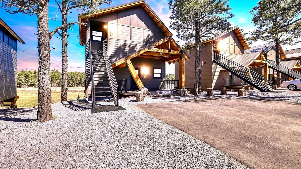 Show Low Cabin | Mountain Cabin Getaway