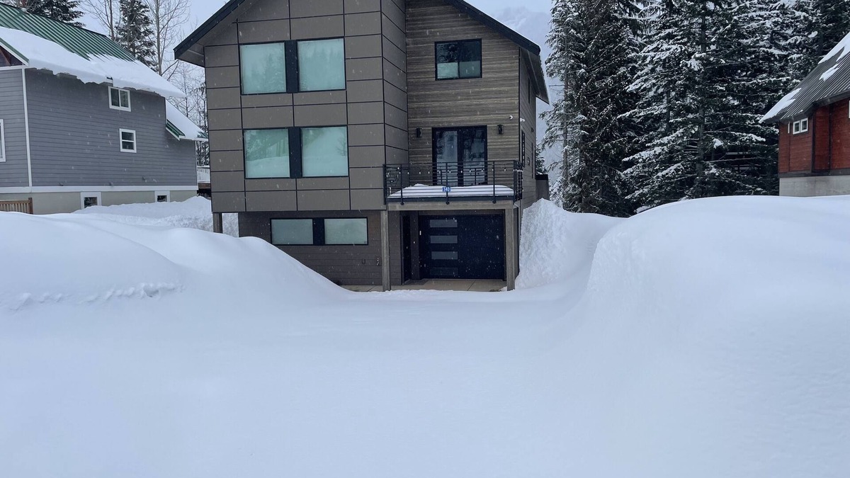 Hyak Cabin | Mountain Cabin