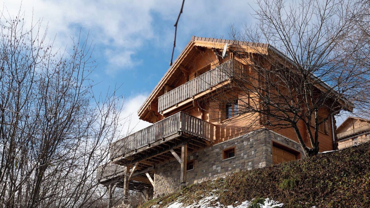 Foncine-le-Haut Ski Chalet | Mountain chalet