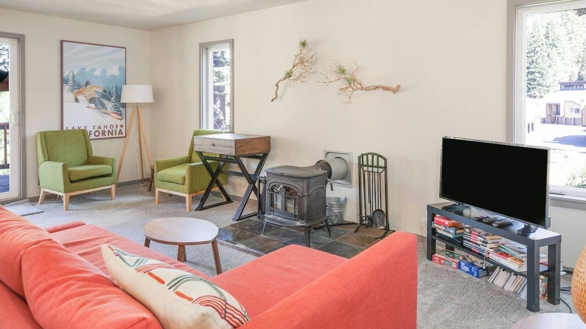 Alpine Meadows Condo | Mountain Chic Condo | Near Village at Palisades