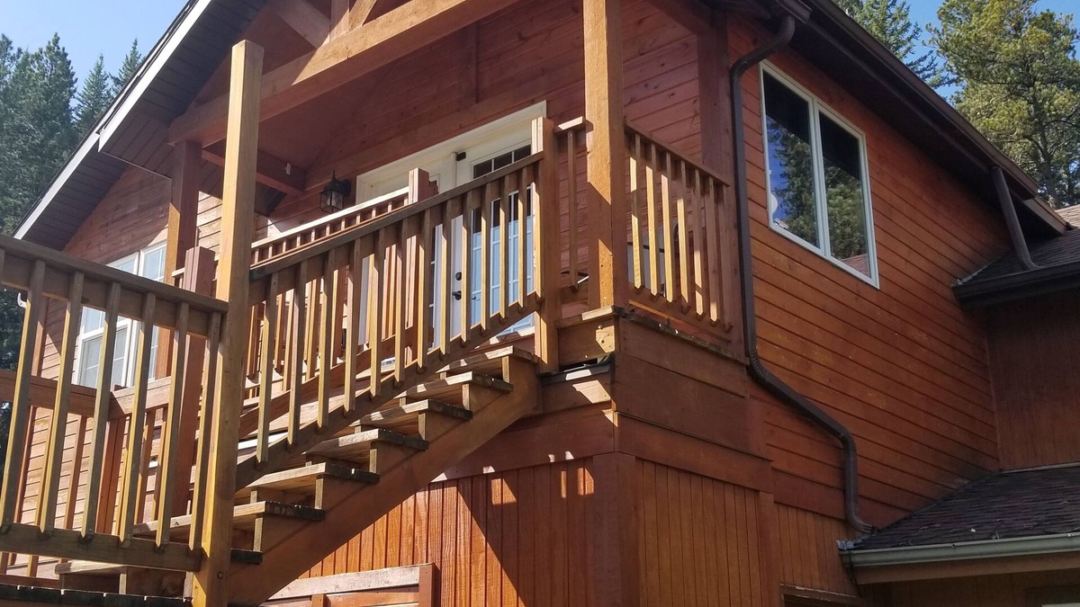 Deadwood Apartment | Mountain Escape at Mad Peak Lodging, sleeps up to six