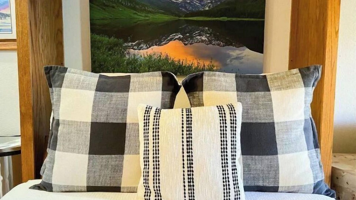 Grand Elk Ranch Apartment | Mountain Escape Granby Cozy Condo Winter Park RMNP