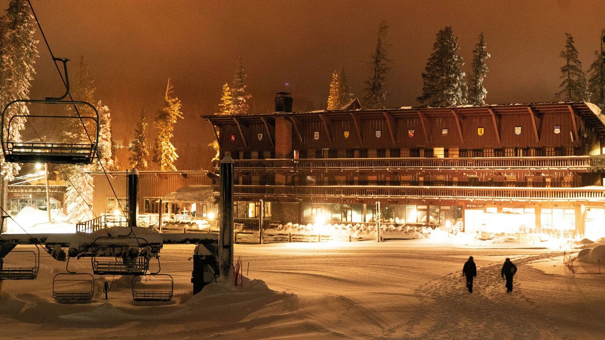 Sugar Bowl Resort Hotel | Mountain Family Room