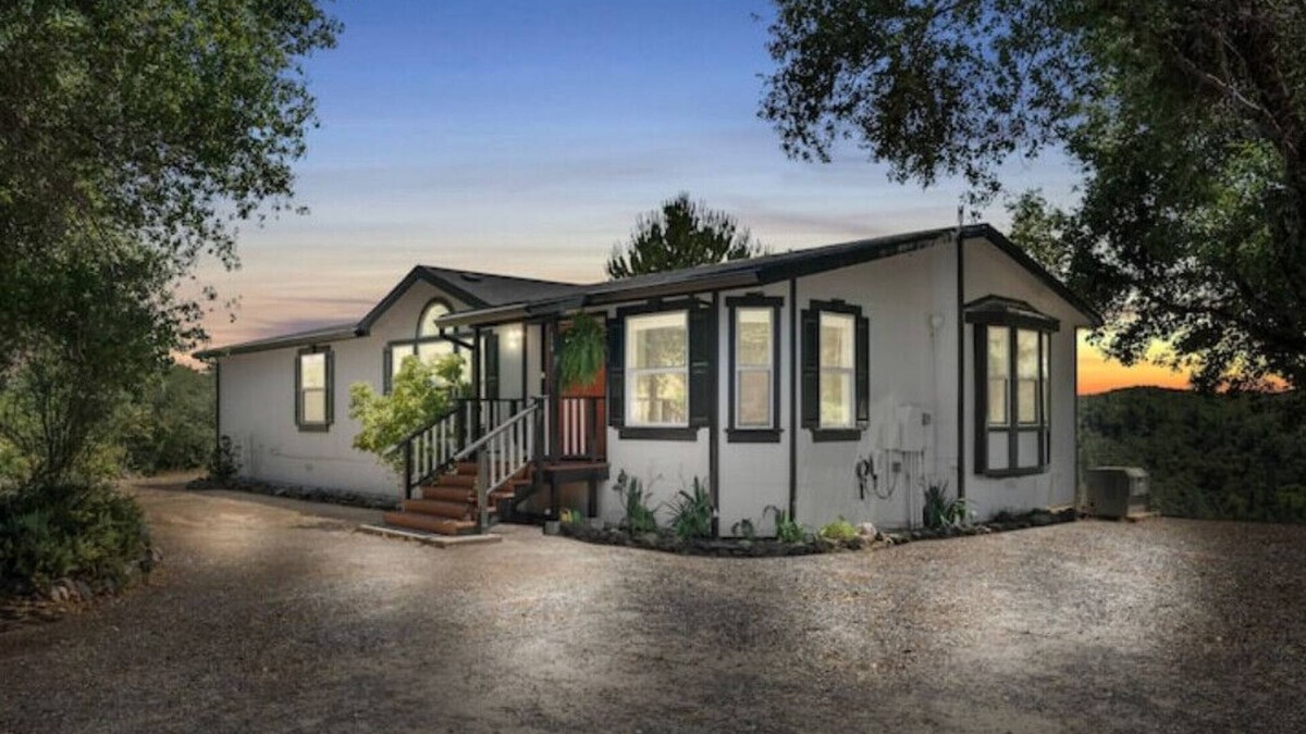Altaville House | Mountain Family & Pet Home - Hot Tub - Hiking Trail - Valley Back Yard View